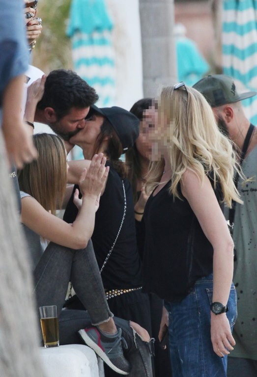 marinakis kalpaki kiss