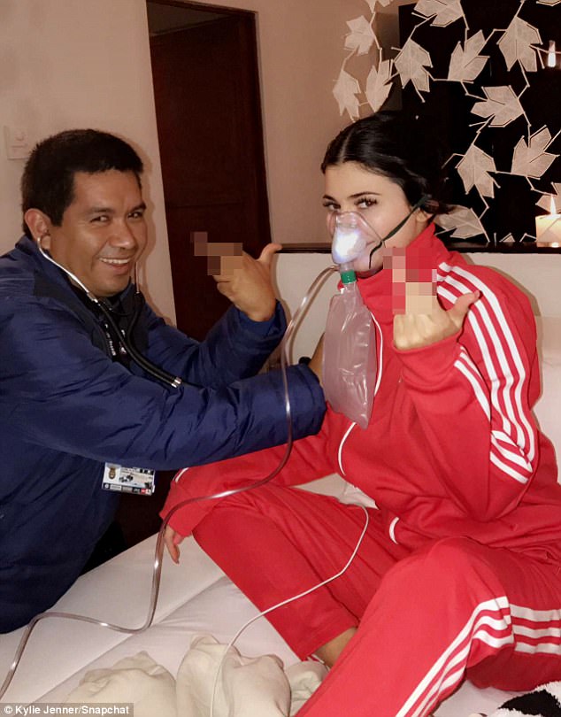 kylie jenner-oxygen