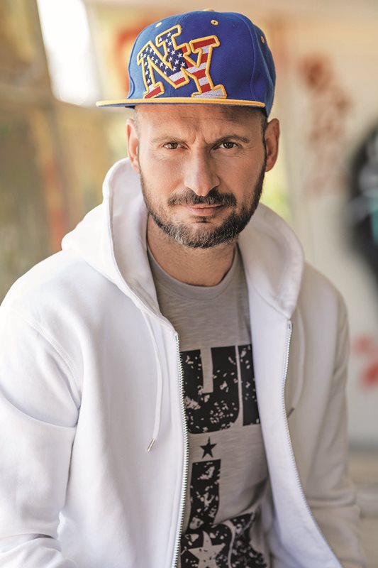 panos argianidis people 203 (2)