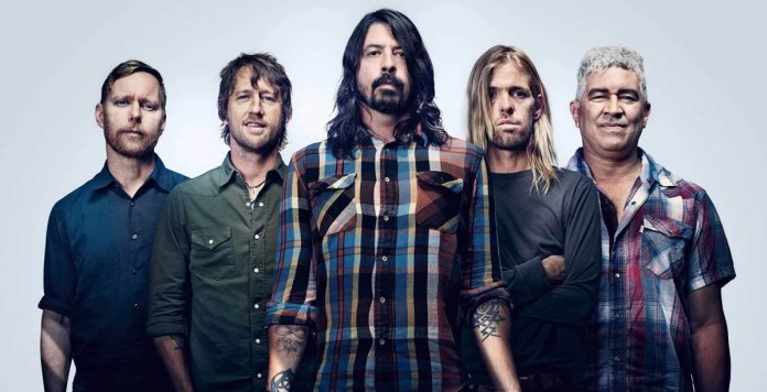 Foo Fighters - Hit Channel