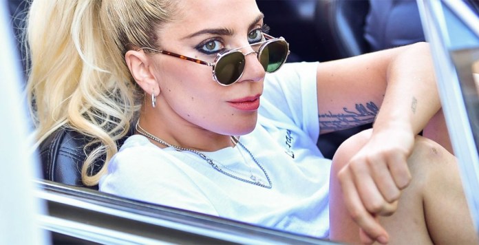 Lady Gaga - Hit Channel