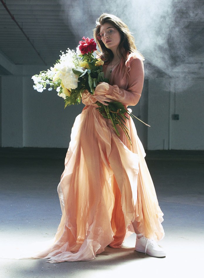 Lorde - Fashion magazine - September 2017 - Hit Channel
