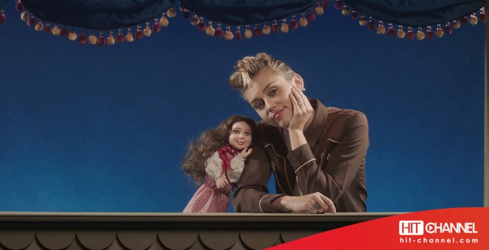 Miley Cyrus - Younger Now (video clip) - Hit Channel