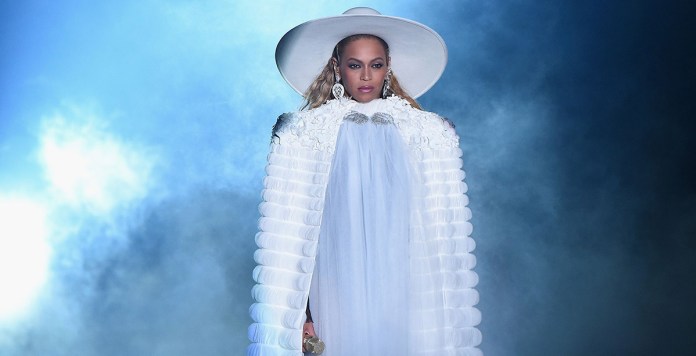 Beyonce - MTV VMAs 2016 - Hit Channel