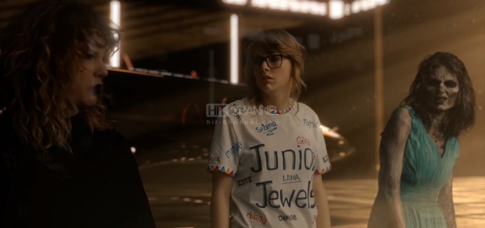 Taylor Swift - Look What You Made Me Do (video clip) - screenshot - Hit Channel