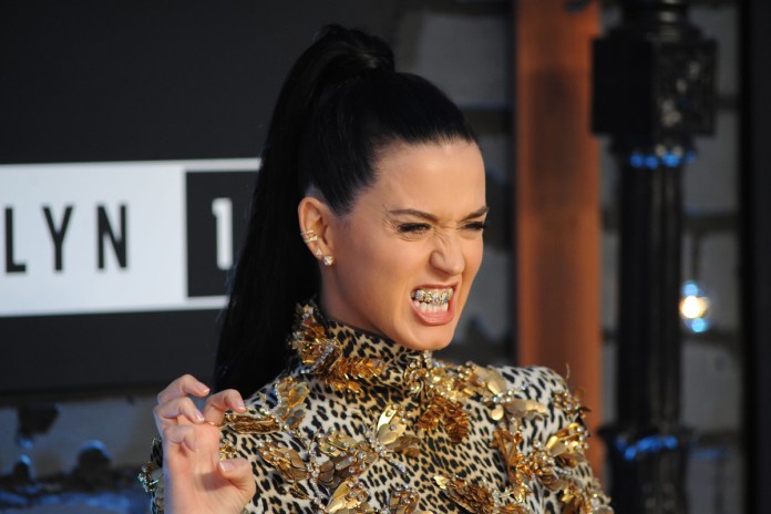 Katy Perry - Hit Channel