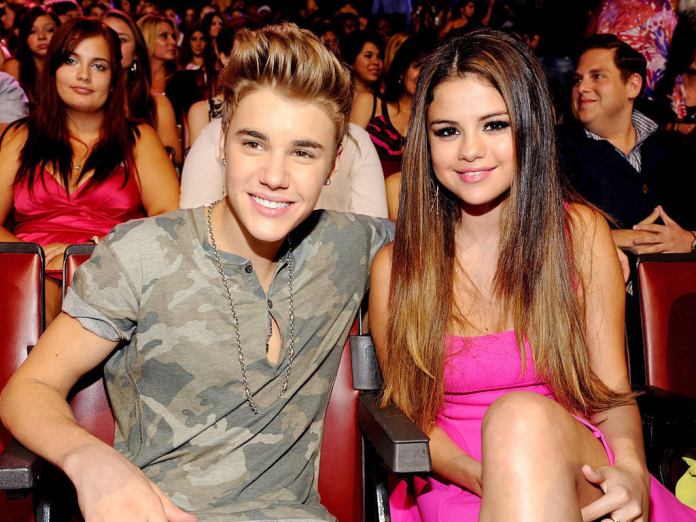 Justin Bieber - Selena Gomez - Hit Channel