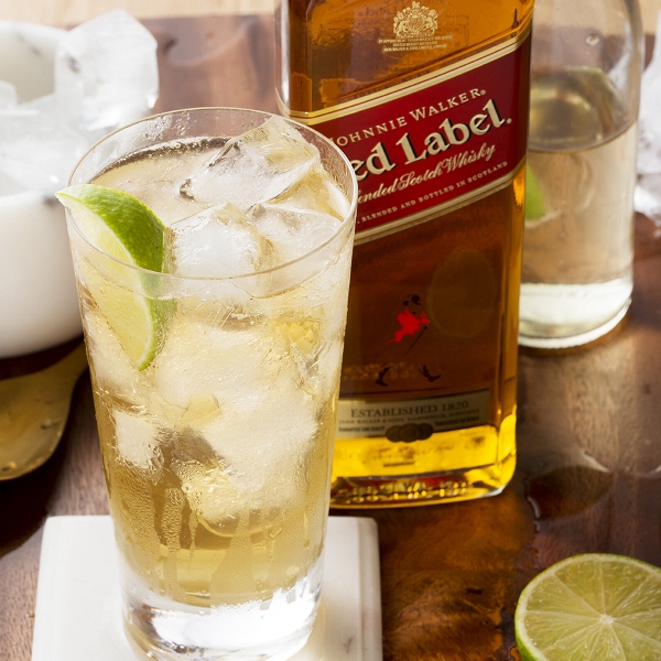 COCKTAIL #1_JOHNNIE WALKER RED LABEL & GINGER ALE