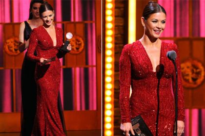 Catherine-Zeta-Jones-In-Elie-Saab-2011-Tony-Awards