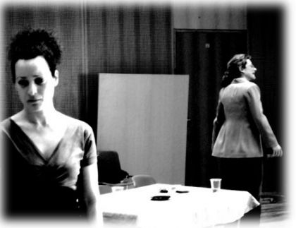 b_4833_bw_2_web