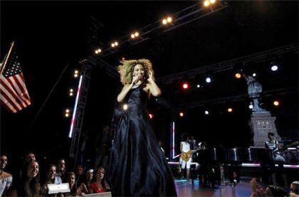 beyonce-s-performances-macy-s-4th-of-july
