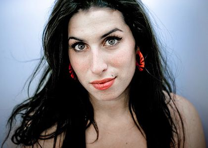 amy_winehouse_engaged_civil