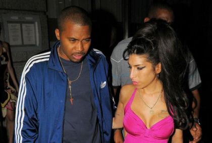 Amy-Winehouse-feat.-Nas-Like-Smoke