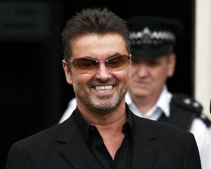 george-michael-unfit-drive-car-crash-shopjpg-355c8a9562bd8796 large