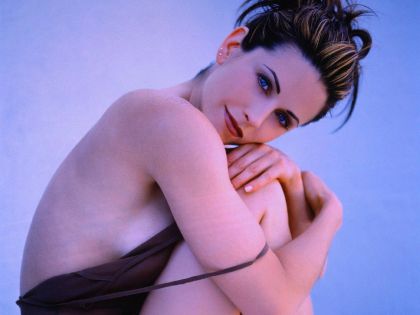 hollywood-actress-courteney-cox-sexy-photo-0