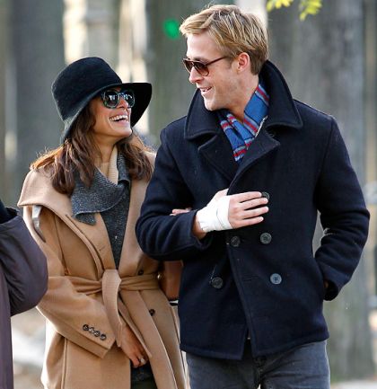 1324577182 ryan-gosling-eva-mendes-lg