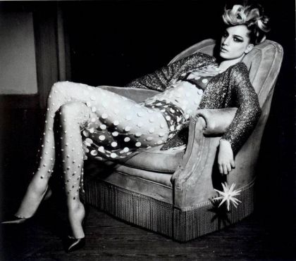 Rosanna-Georgiou-Vogue-Hellas-10