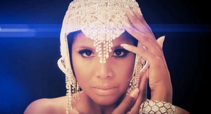 Toni-Braxton-I-Heart-You-Video1