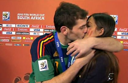Iker CasillasSara kiss