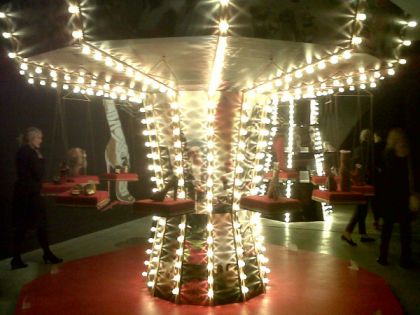 Christian-Louboutin-Design-Museum-London-1st-day