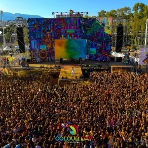 52.000 άτομα παρακολούθησαν το Colour Day Festival