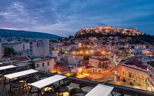 https://www.bizznews.gr/wp-content/uploads/2019/03/restaurant-bar-1728x1080.jpg