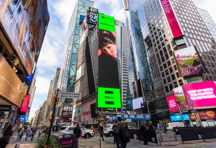 Marseaux - Times Square (1)