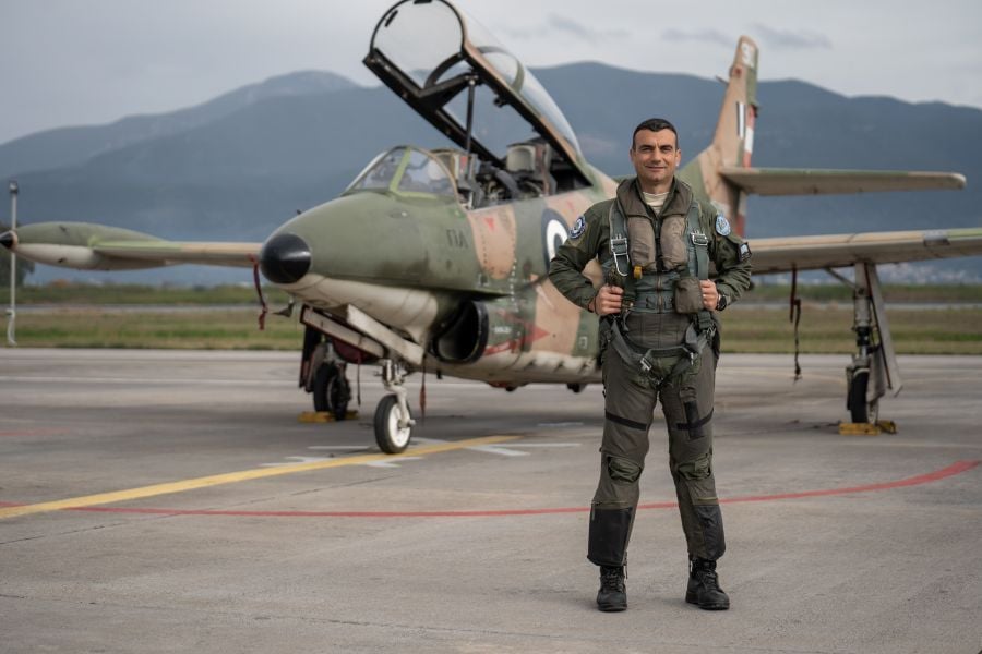 πιλότος αεροσκάφος Καλαμάτα