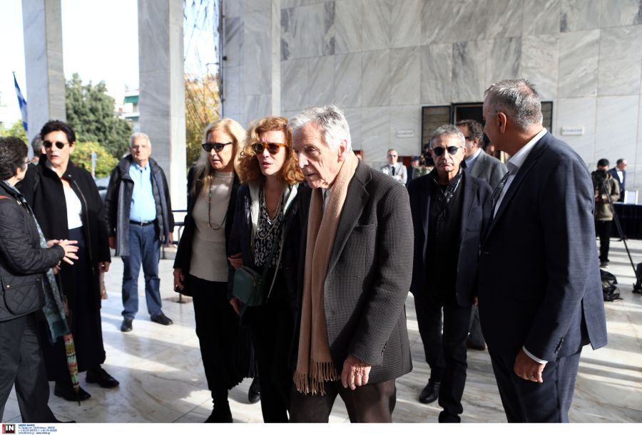 Βασίλης Βασιλικός κηδεία