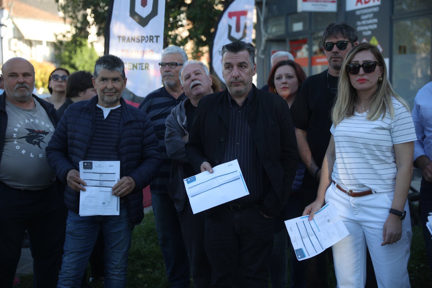 Οι πλημμυροπαθείς καίνε τα εκκαθαριστικά του ΕΝΦΙΑ