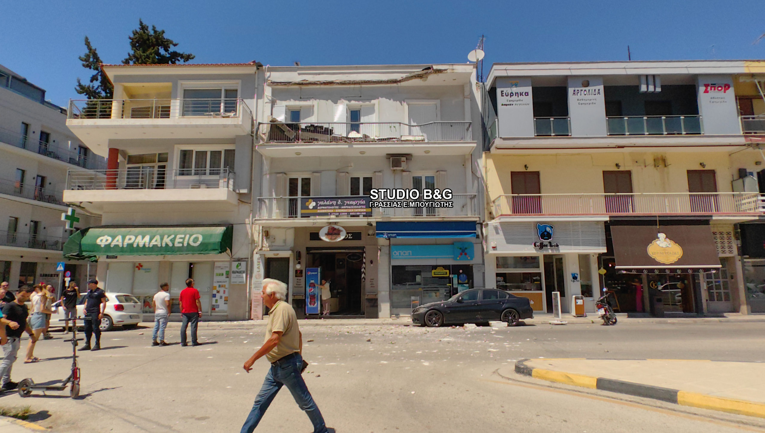 Κατέρρευσε μπαλκόνι στο Ναύπλιο