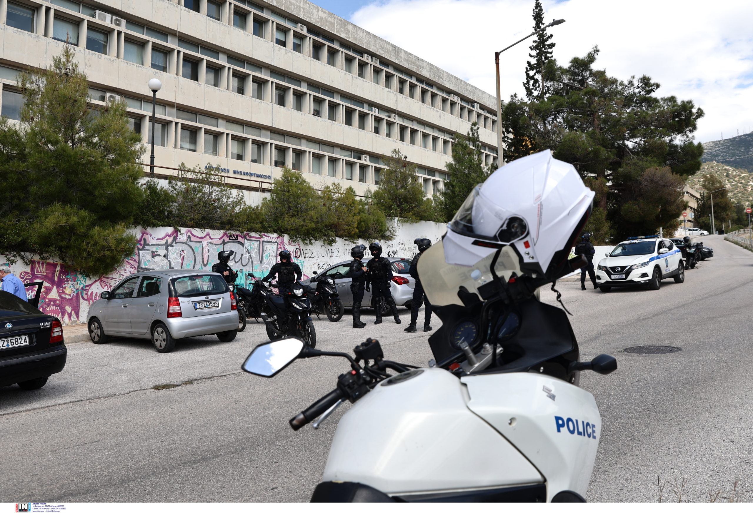 Πολυτεχνειούπολη, επίθεση, κουκουλοφόροι 
