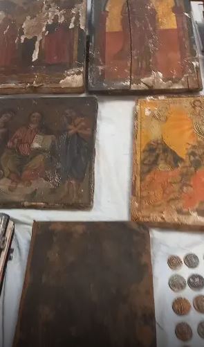 Μέγα Σπήλαιο, Καλάβρυτα, μοναστήρι αρχαιοκαπηλία 