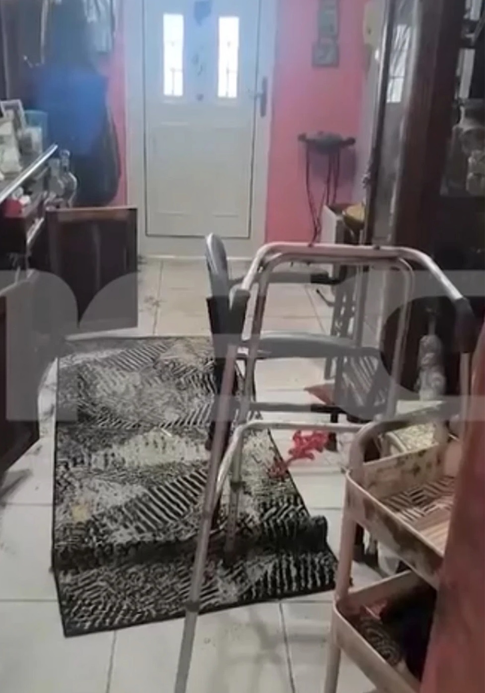 Σαλαμίνα, σπίτι, 75χρονης