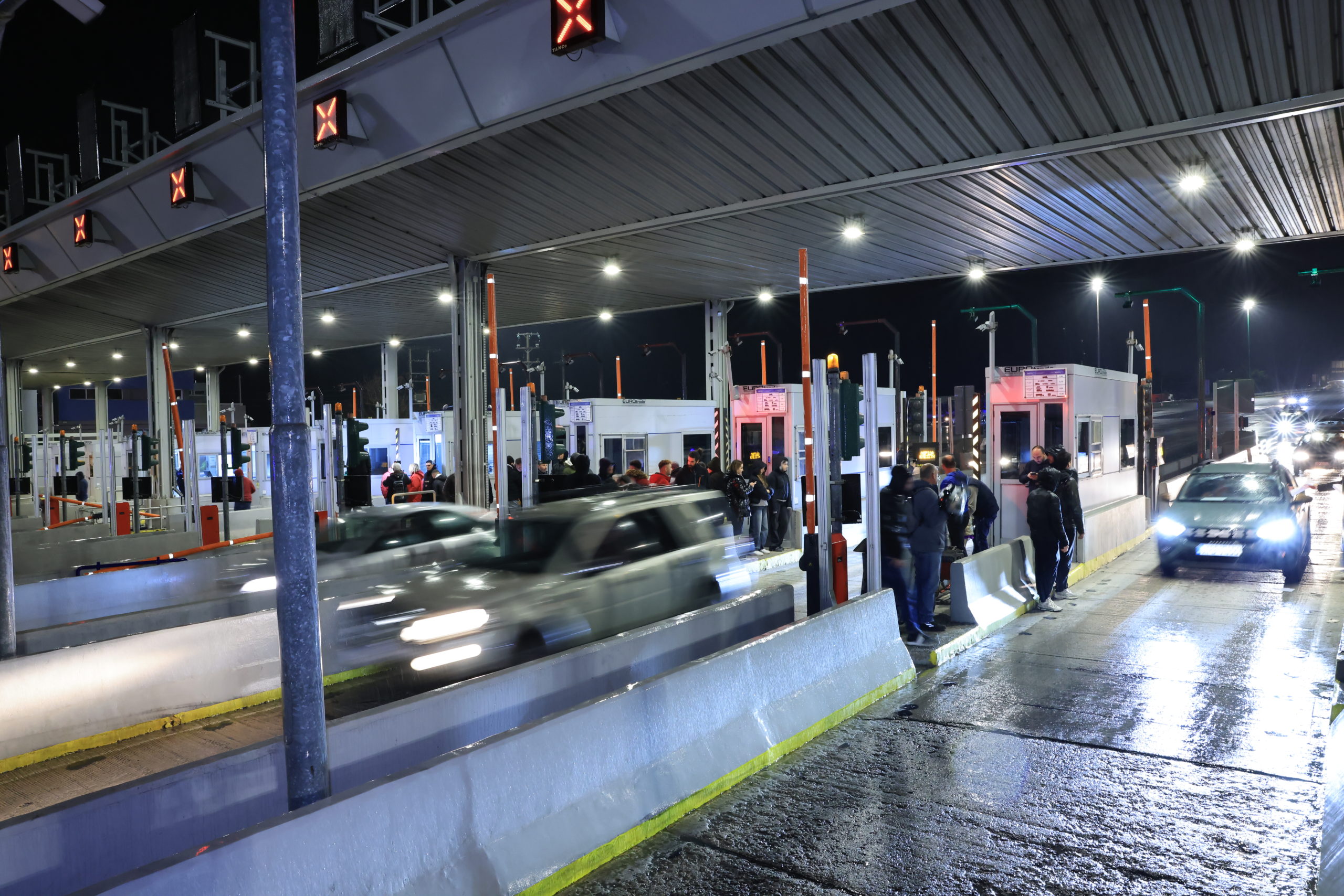 αγρότες, μπλόκα, τρακτέρ, διόδια, Αφίδνες