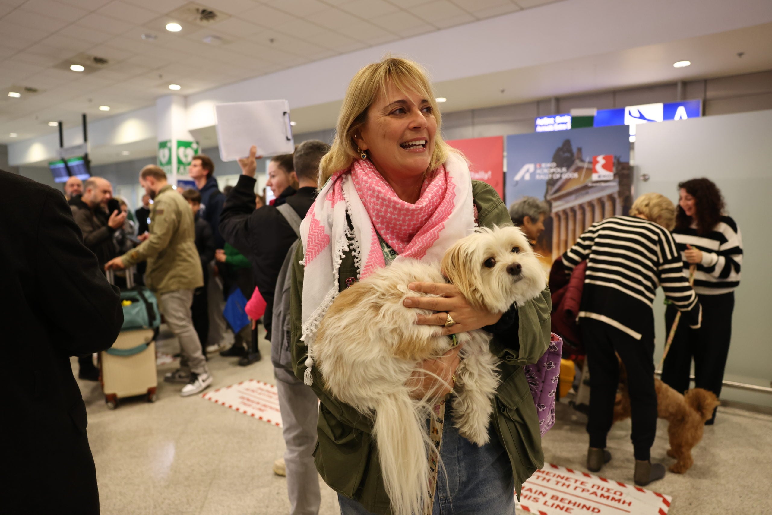 Επαναπατρισμός εγκλωβισμένων στο Άμπου Ντάμπι, Ελ. Βενιζέλος