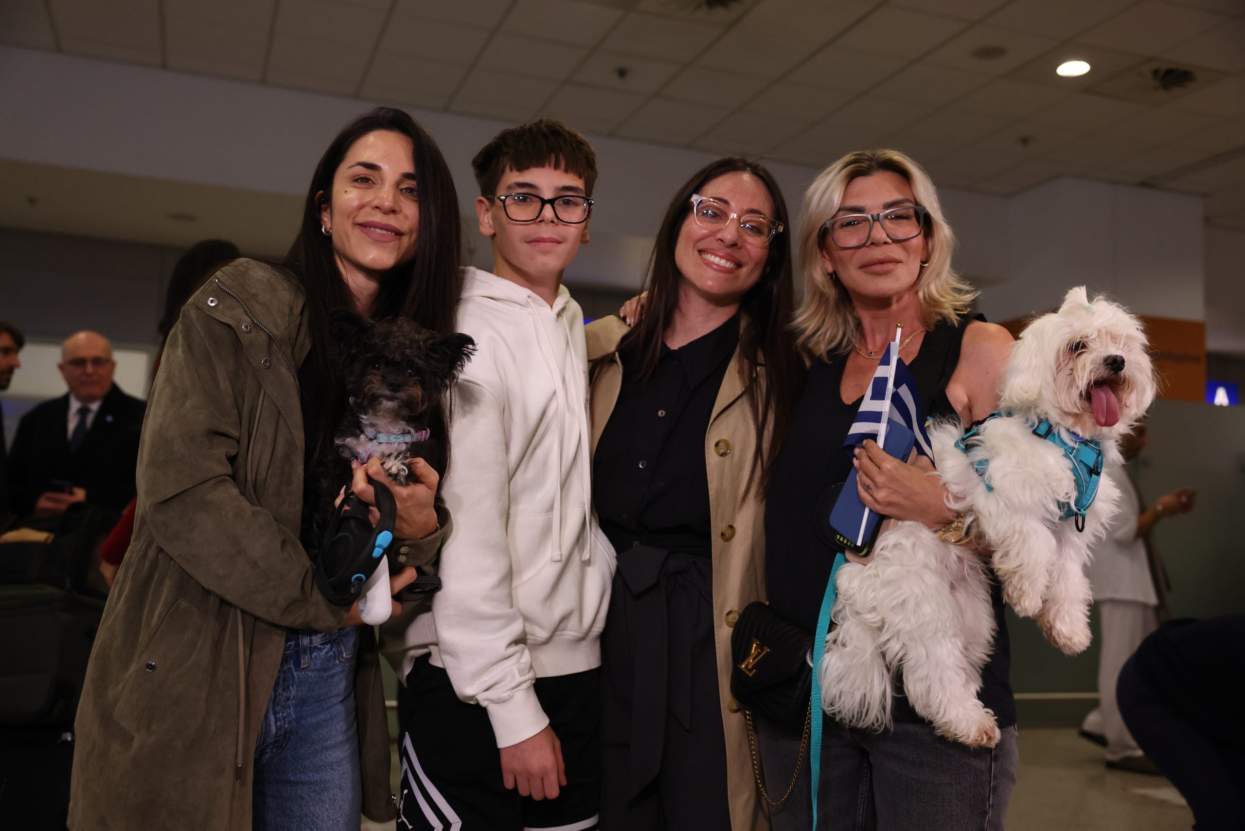 Επαναπατρισμός εγκλωβισμένων στο Άμπου Ντάμπι, Ελ. Βενιζέλος