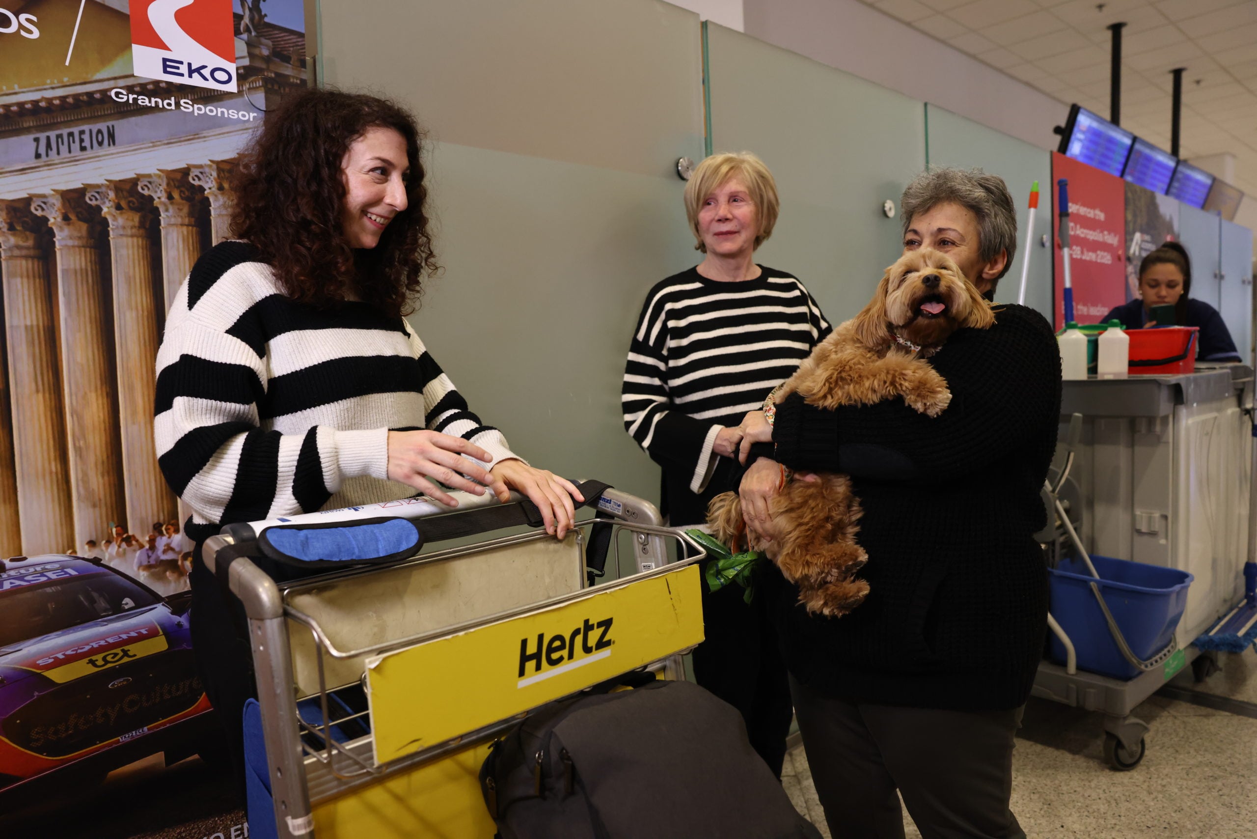 Επαναπατρισμός εγκλωβισμένων στο Άμπου Ντάμπι, Ελ. Βενιζέλος