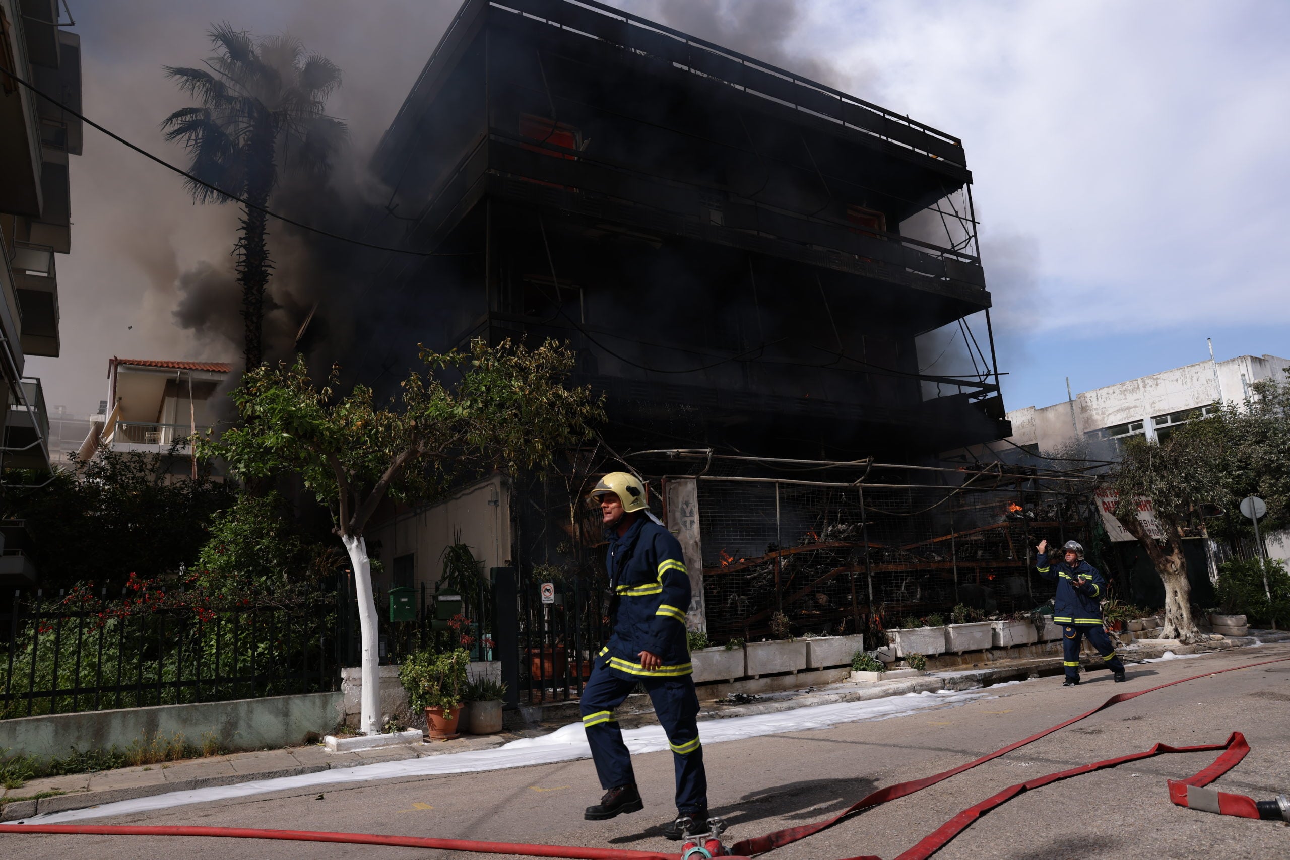 Φωτιά σε επαγγελματικό χώρο στο Ίλιον