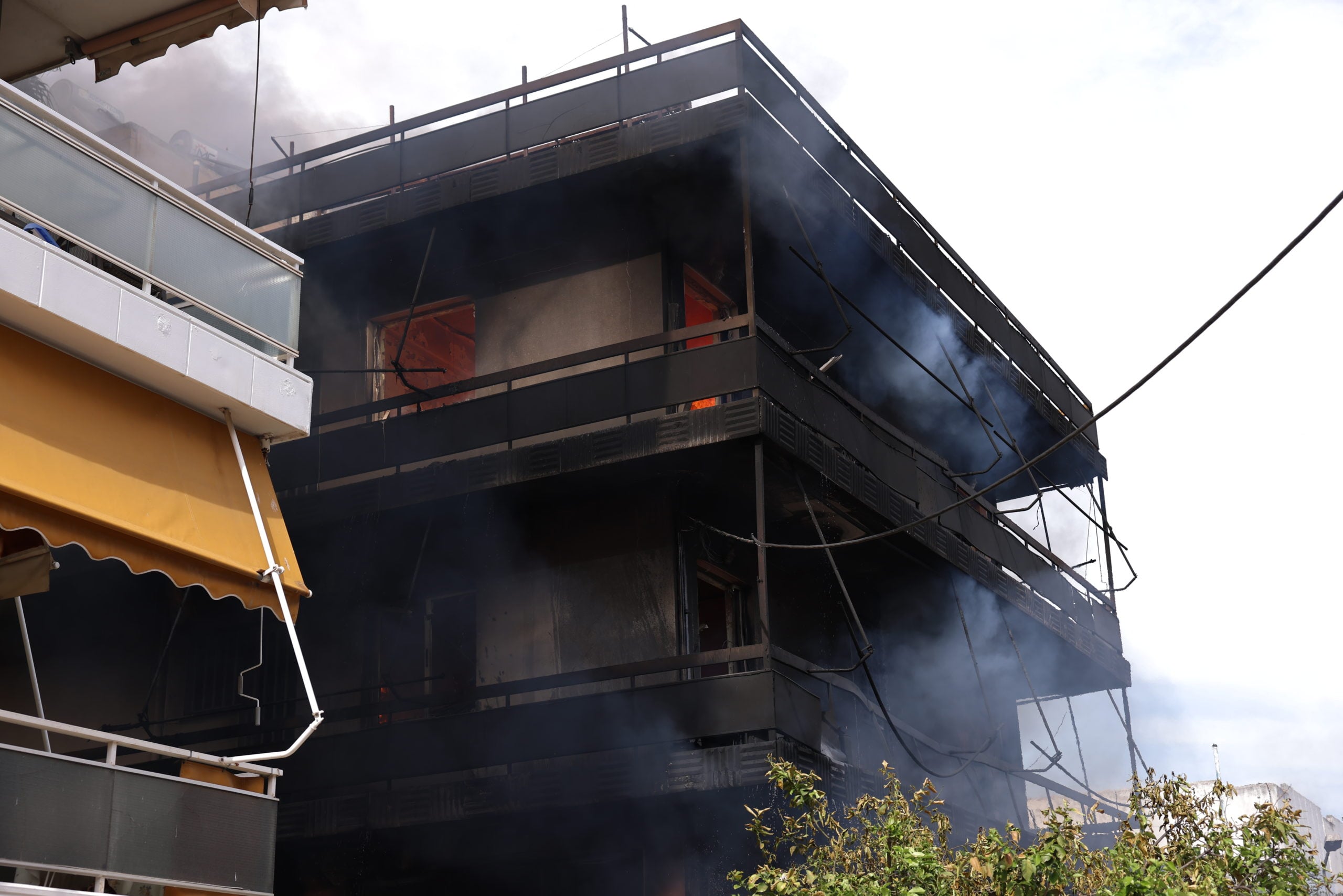 Φωτιά σε επαγγελματικό χώρο στο Ίλιον