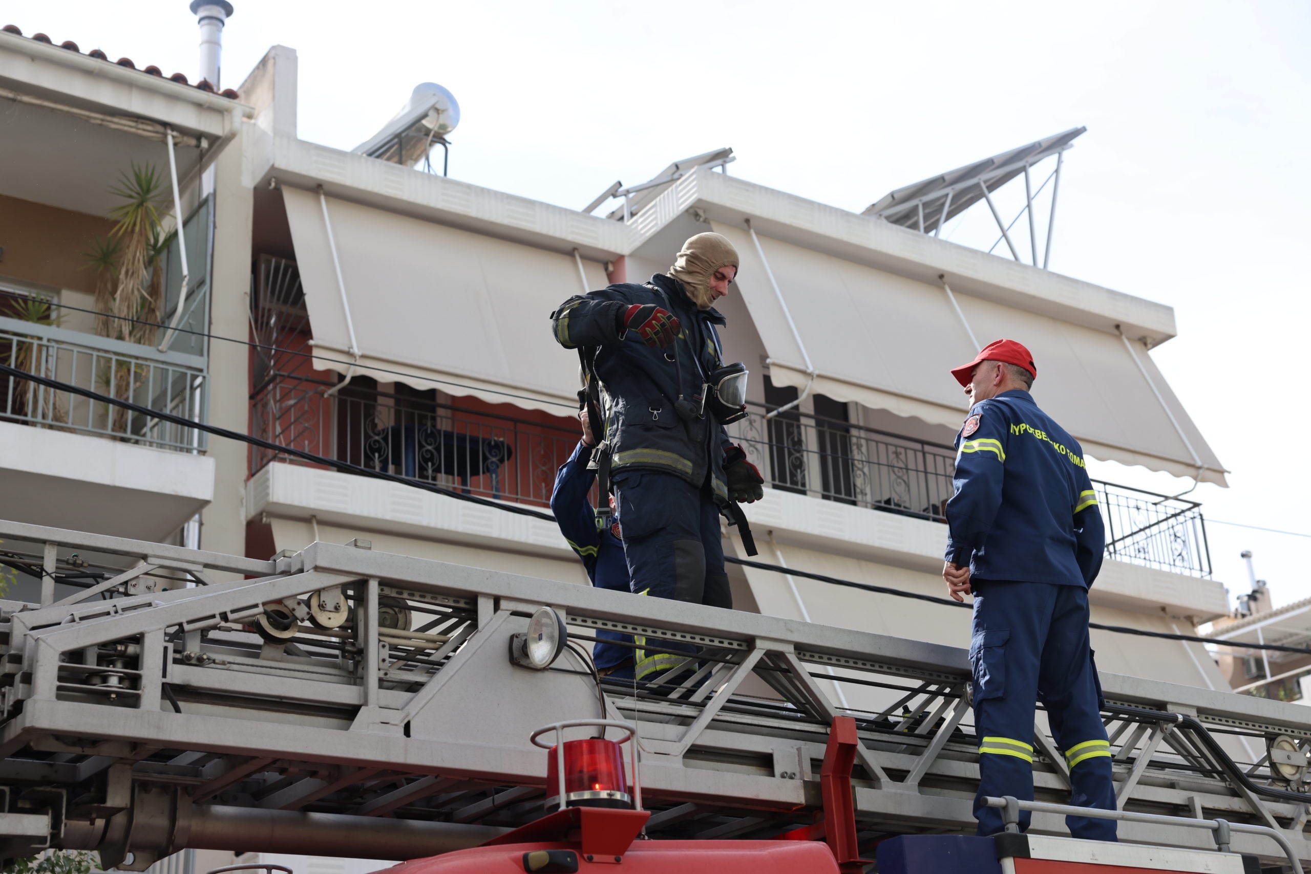 Φωτιά σε επαγγελματικό χώρο στο Ίλιον