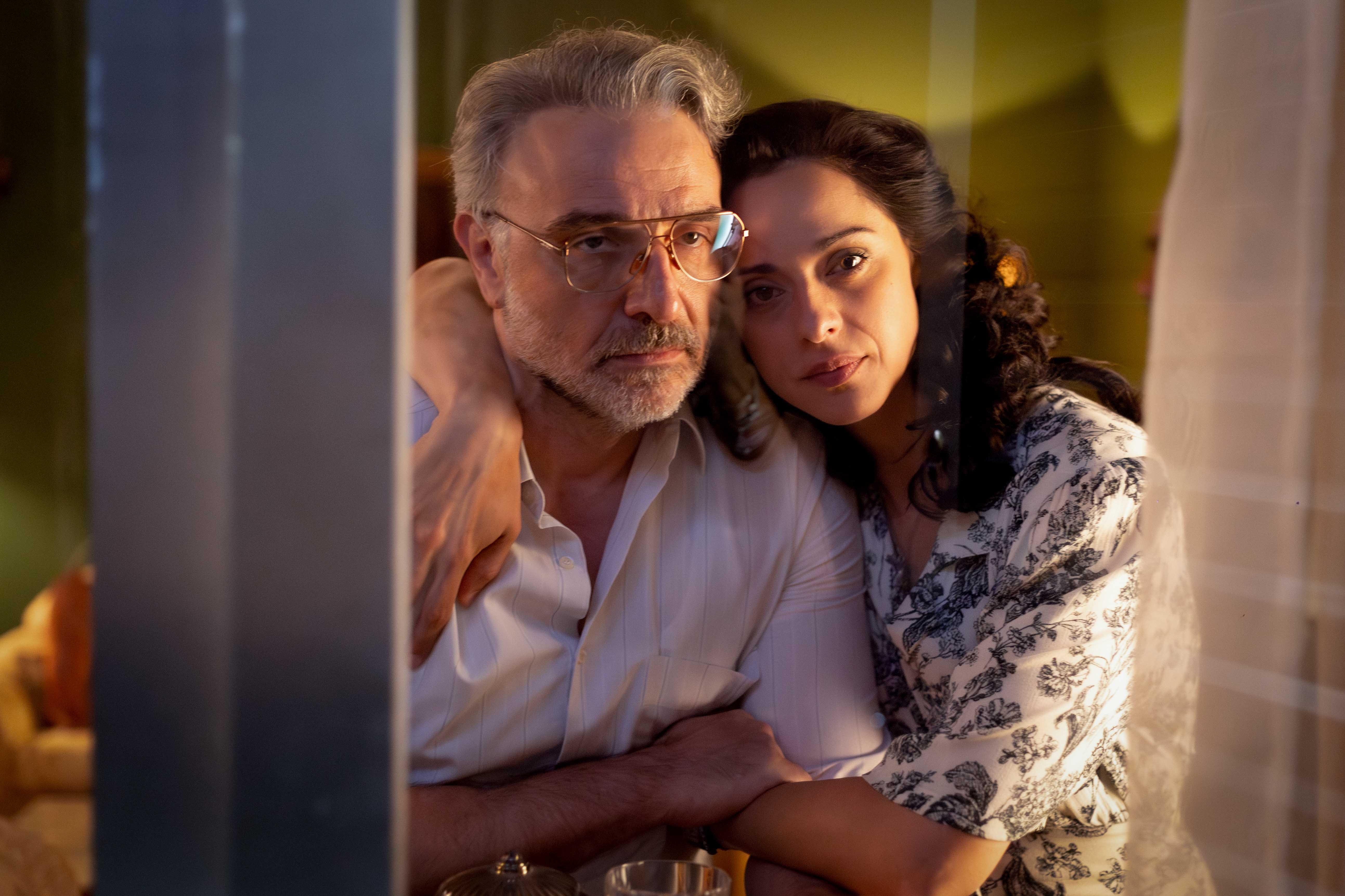 ΝΤΕΡΤΙ BACKSTAGE ΦΑΝΗΣ ΜΟΥΡΑΤΙΔΗΣ ΕΥΑΓΓΕΛΙΑ ΣΥΡΙΟΠΟΥΛΟΥ