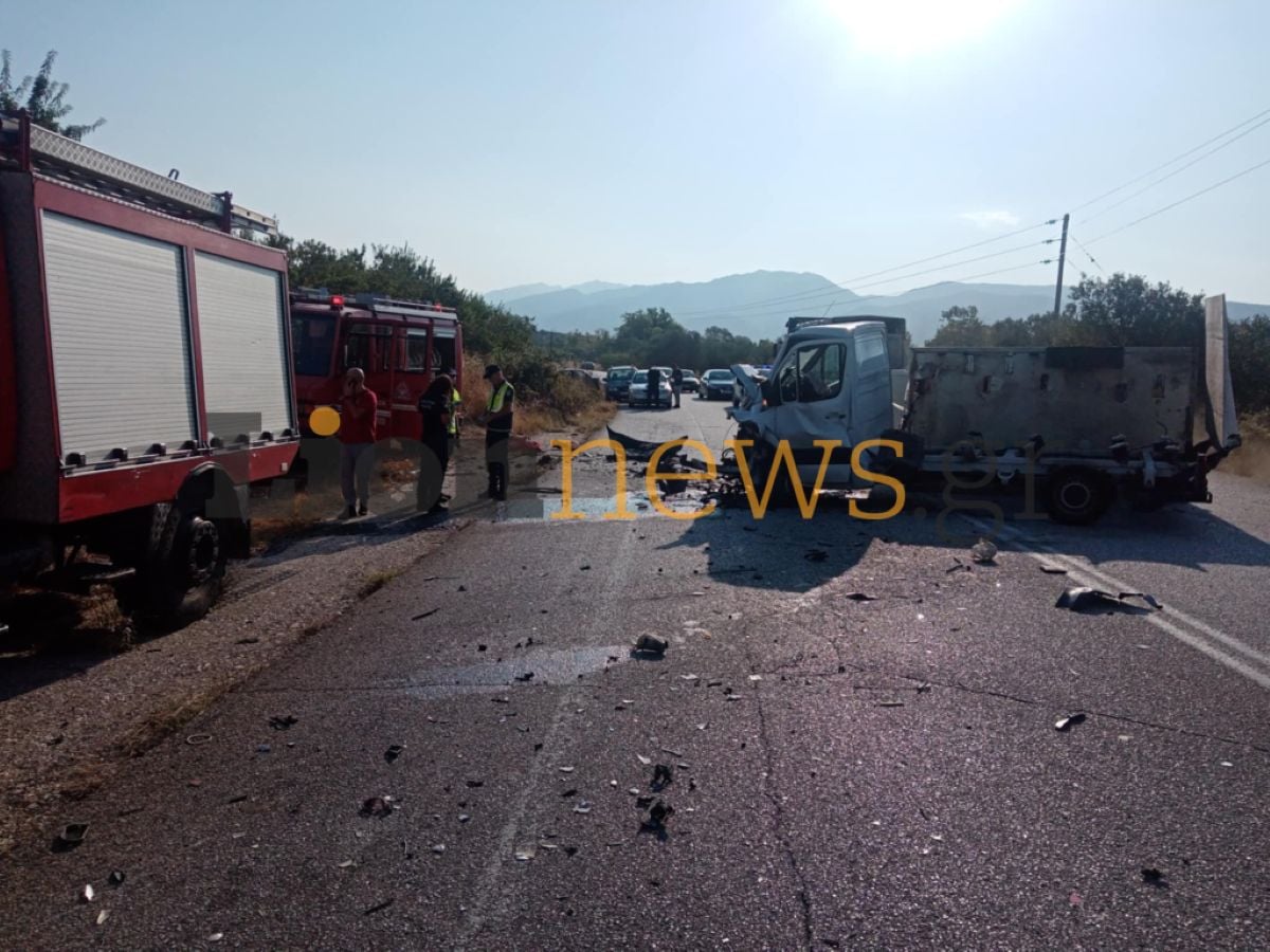 Σέρρες - Τροχαίο δυστύχημα - Μετωπική φορτηγού με αυτοκίνητο