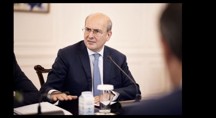Χατζηδάκης: Οι 4 προτεραιότητες για βιώσιμο και ποιοτικό τουρισμό – Προς νέο ρεκόρ αφίξεων και εισπράξεων το 2026