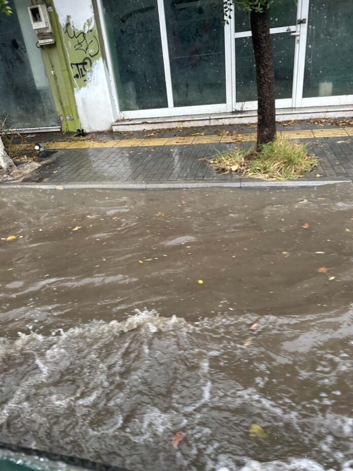 Βόλος, Κακοκαιρία, βροχή, χαλάζι